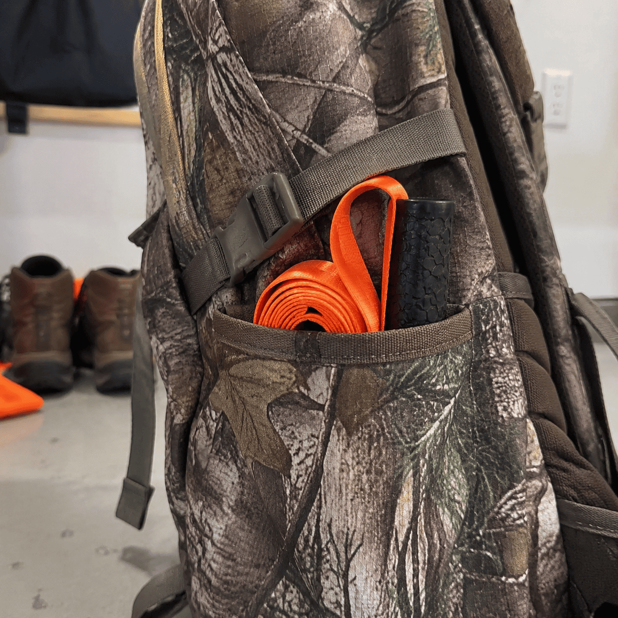 Titan Deer Drag Harness